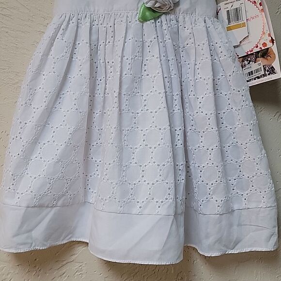SWEET HEART ROSE WHITE EYELET SLEEVELESS DRESS,  SIZE 3T - NEW! - Picture 3 of 8